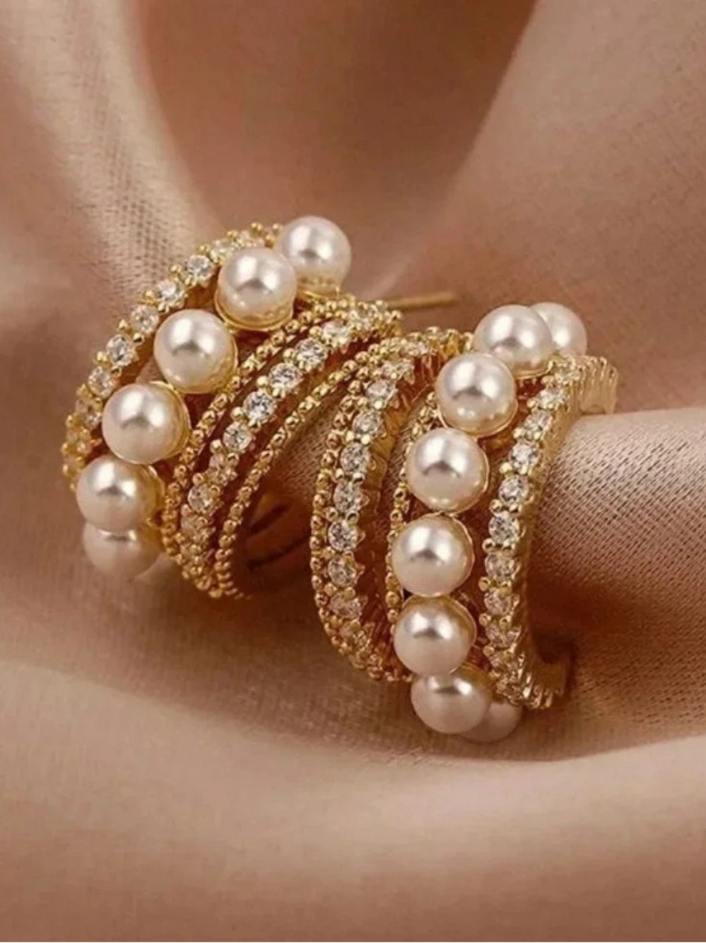 Gold Pearl NWT Hoops Wedding Party Hoop Earrings